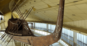 هكذا تنقل مصر سفينة خوفو للمتحف الكبير