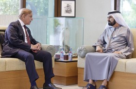 محمد بن راشد يستقبل رئيس وزراء باكستان