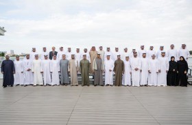 رئيس الدولة يستقبل وفد اللجنة المنظمة «لمسيرة الاتحاد» التي أقيمت بمناسبة اليوم الوطني الــ 51