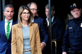 الممثلة لوري لافلين تنهي محكوميتها