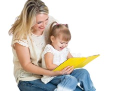 خبراء: أسئلة ينبغي أن تطرحها على طفلك بعد المدرسة