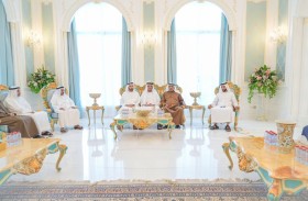 سعود بن صقر يقدم واجب العزاء  في وفاة الشيخ صقر بن راشد القاسمي