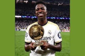  فينيسيوس يعلن فوزه بالكرة الذهبية