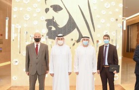 أبحاث ودراسات في جامعة العين لاكتشاف دواء لـ «كورونا» وأخرى حول المخاطر المحتملة