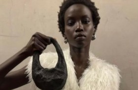 صخور الفضاء تدخل عالم الأزياء