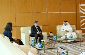 حاكم أم القيوين يستقبل سفير ألمانيا وقنصلها العام