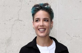 هالزي من مغنية إلى محامية