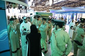 شرطة دبي تكشف عن 12 ابتكارا ذكيا في جيتكس 2025 