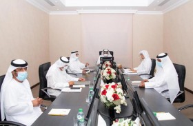 ولي عهد الفجيرة يترأس اجتماع مجلس أمناء مؤسسة حمد بن محمد الشرقي الإنسانية