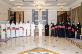 ولي عهد الفجيرة يستقبل أوائل الثانوية العامة