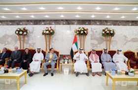 سعود بن صقر يستقبل  عدداً من القناصل لدى الدولة