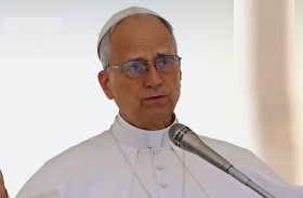 بابا الفاتيكان يدعو لوقف فوري لإطلاق النار في غزة