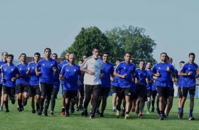 راشد بن حميد يدعو قضاة الملاعب إلى الاستفادة من المعسكر الصربي