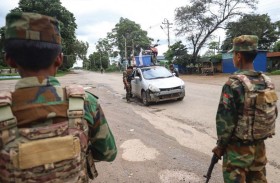 مجموعة اتنية مسلحة تعلن سيطرتها على مدينة رئيسية في شمال بورما 