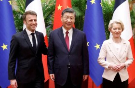 فايننشال تايمز: انفصال الغرب عن الصين غير عملي