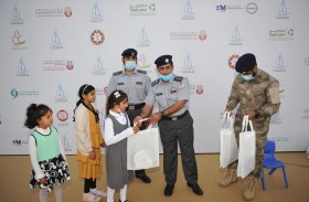 شرطة أبوظبي تشارك في فعاليات مهرجان السلع البحري