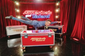 أليكس أوستروفسكي - الذي خُلق ليدهش وليرفه