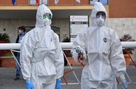 دول العالم تواصل تخفيف إجراءات العزل تدريجياً