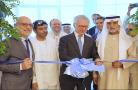 نهيان بن مبارك يفتتح مركز (جيميللي) الطبي المتقدم في دبي