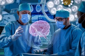 تقدم كبير في غرسات فك الرموز اللغوية الصادرة من الدماغ 