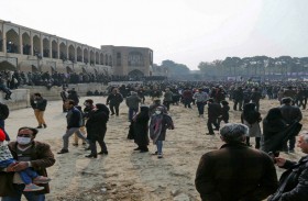 احتجاجات أصفهان: على رجال الدين أن يرحلوا...بالمدفع أو الدبابة