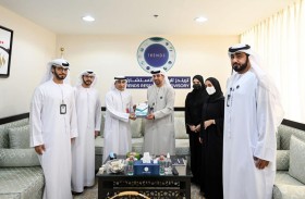 تريندز وجامعة الإمارات يستعرضان سبل تفعيل الشراكة والتعاون بينهما في مجالات البحث والتدريب