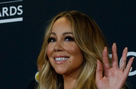 ماريا كاري في حفل للقضاء على الفقر