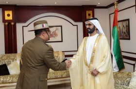 محمد بن راشد يستقبل ضيوف حفل تخريح دورة المرشحين الضباط الـ 44 في كلية زايد العسكرية