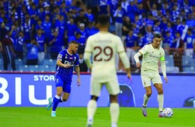 الهلال يحسم دربي العاصمة أمام النصر ويقدّم خدمة للاتحاد 