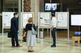 طلبة من جامعة الإمارات يشاركون في مسابقة «تصميم مدرسة بنجلاديش العائمة»