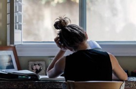 كورونا تفاقم مشكلات الصحة العقلية