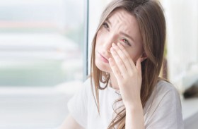 احمرار العين.. بين الأسباب البسيطة والمؤشرات الخطيرة