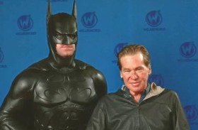 فال كيلمر.. الالتهاب الرئوي يكتب نهاية بطل «باتمان»