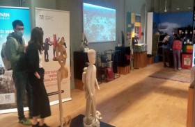 جناح بنين كتاب ملون ومعرض لبيع أشهر المجسمات والرسومات الفنية في أكسبو 2020 