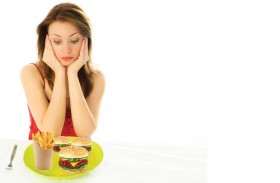 هذه الأطعمة تتسبب في تآكل خلايا دماغك قبل جسمك‎!‎