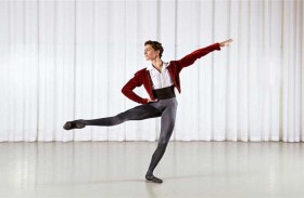 لوكا عبد النور... راقص الباليه الآتي من مصر