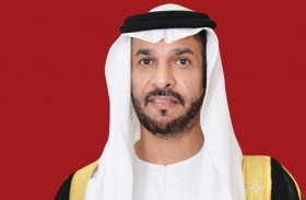خليفة بن محمد يؤكد أهمية بناء مجتمع يمارس التطوع بثقافة القراءة