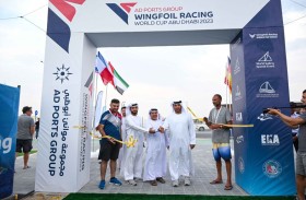 افتتاح بطولة كأس العالم في «الوينغ فويل» ضمن فعاليات مهرجان الظفرة البحري