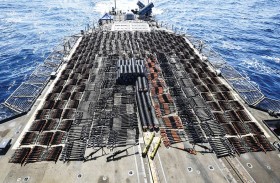 واشنطن تصادر شحنة أسلحة في بحر العرب 