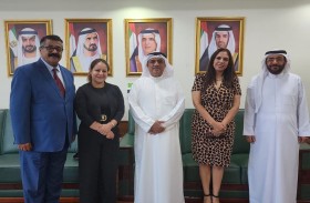 أمين عام المجلس العربي للمسؤولية المجتمعية تزور غرفة تجارة رأس الخيمة 