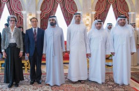 محمد بن راشد: الإمارات أعلت قيمة العِلْم وأحاطت العلماء بكل الاهتمام والتقدير 