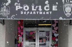 قسم شرطة يطلب من السكان إصابة ضباطه بنوبة قلبية