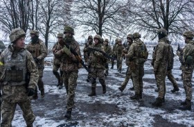 خبراء: عدة عوامل تدفع الجنود الأوكرانيين لمغادرة الجبهات