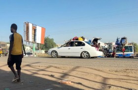 النزوح شرقا.. آلاف السودانيين يواجهون المجهول