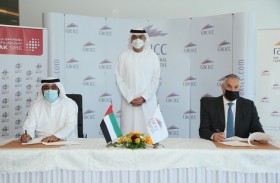 مركز رأس الخيمة الدولي و «سعود بن صقر لمشاريع الشباب» يعززان فرص الاستثمار
