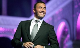 «لمسة وفاء» من كاظم الساهر في أولى أغاني ألبومه الجديد