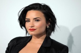 ديمي لوفاتو لم تحضر جنازة جدها خوفا من كورونا