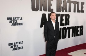 «وان باتل آفتر أناذر» يتصدر شباك التذاكر