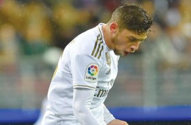 هل يستطيع «الشياطين الحمر» خطف الموهوب فالفيردي؟