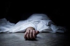 ضربه والده وأشقاؤه حتى الموت